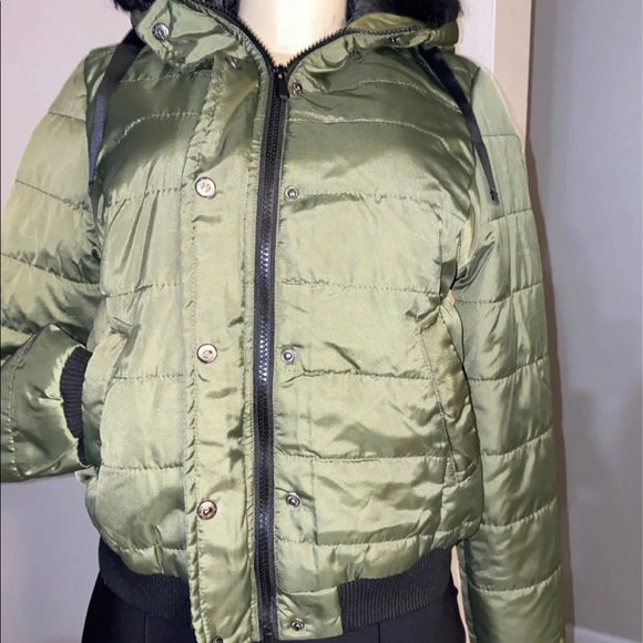 New J2 by JOU JOU Hooded Puffer Olive Jacket - Picture 7 of 12